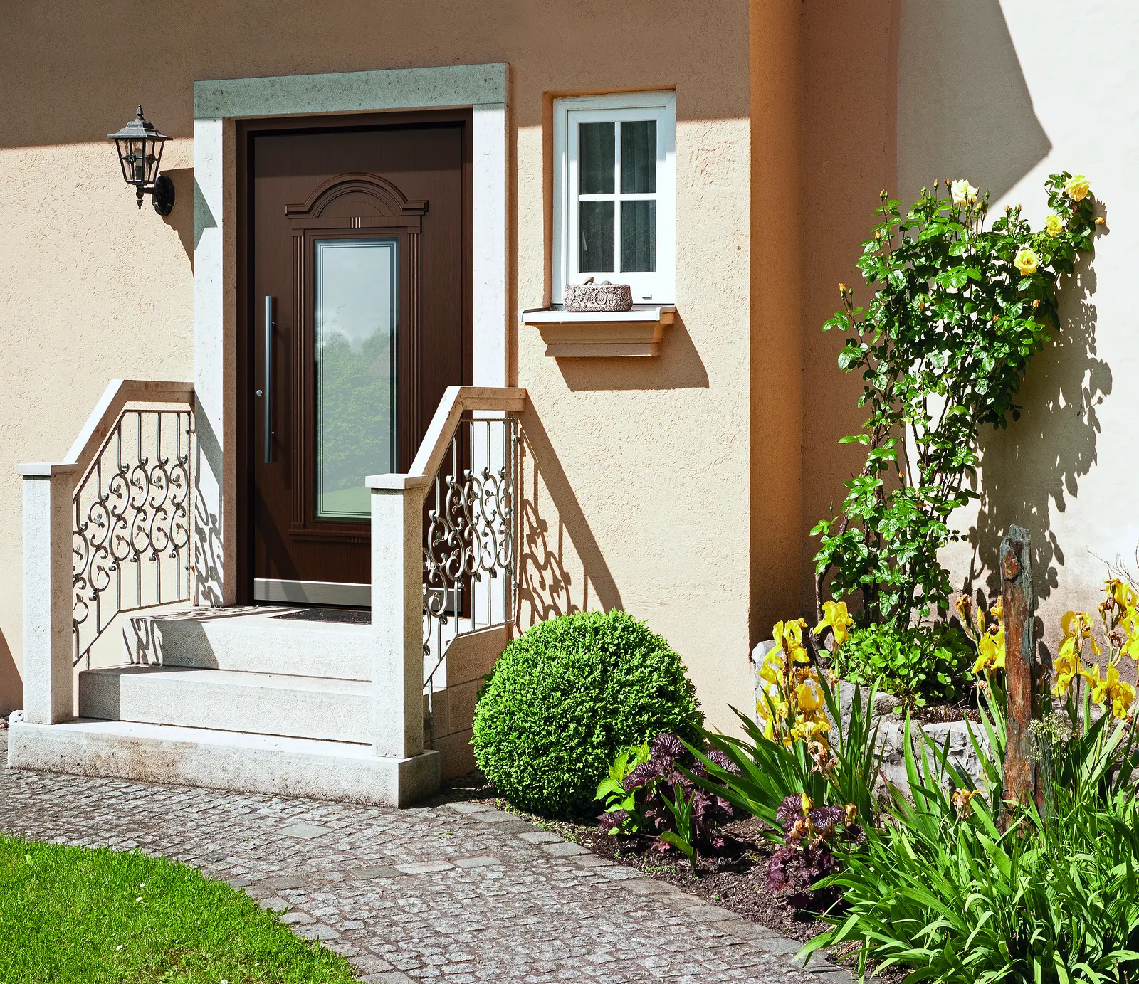 Pirnar Haustür Classico 3300 mit Holzdekor