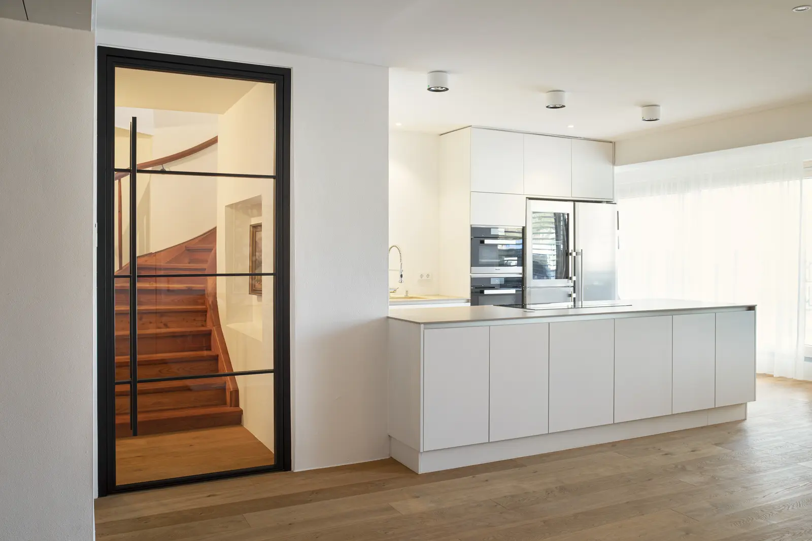 1-flüglige Ganzglastür im Loftdesign von Hörmann